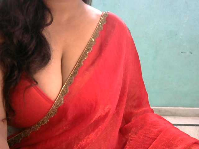 HOTRASHMIKA live cam on BongaCams