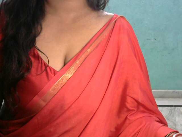 HOTRASHMIKA live cam on BongaCams