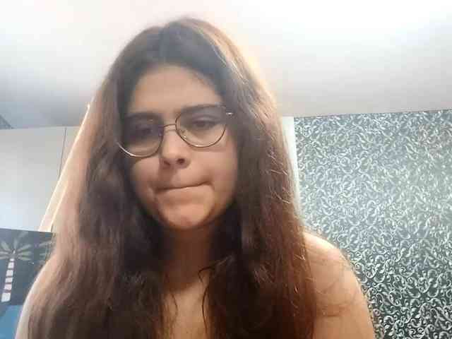 JustinaKemerling webcam