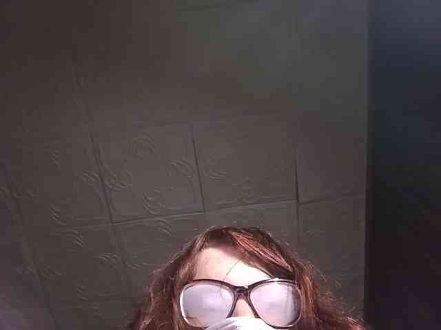 FoxyAileen999 Live Webcam on BongaCams