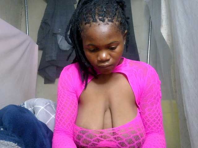 Xaqueline live cam on BongaCams