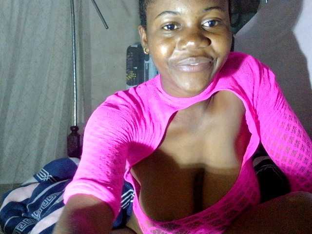 Xaqueline live cam on BongaCams