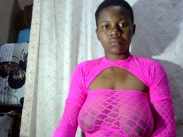 Xaqueline live cam on BongaCams