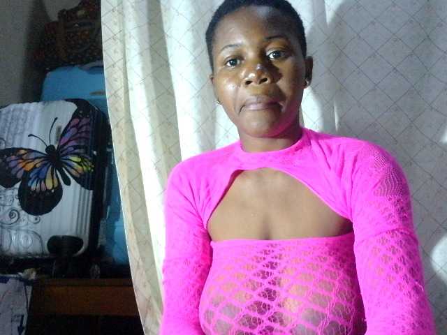 Xaqueline live cam on BongaCams