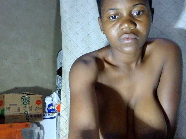 Xaqueline live webcam show