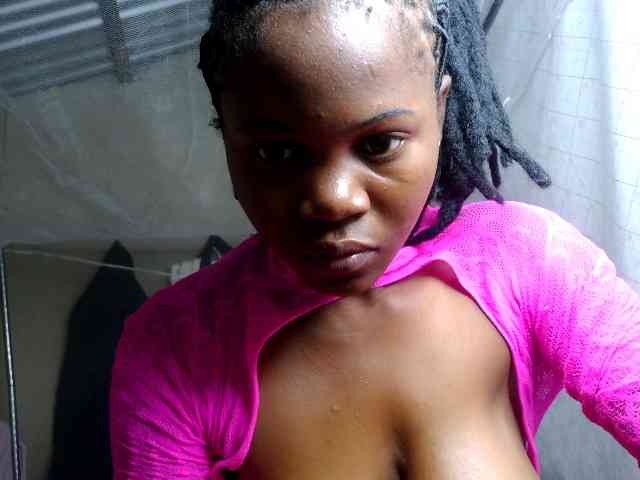 Xaqueline webcam