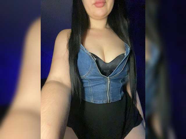 MillaMiss live on BongaCams