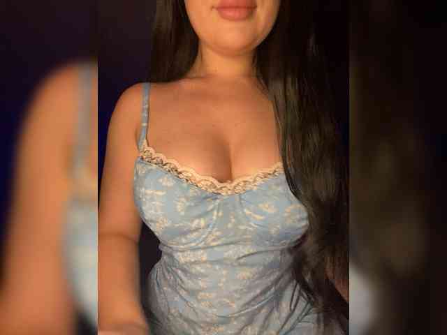 MillaMiss webcam