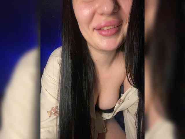 MillaMiss webcam