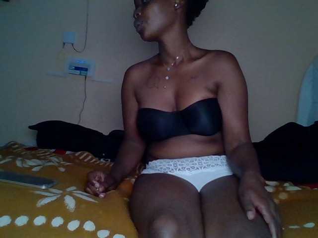 Tinnynicah24