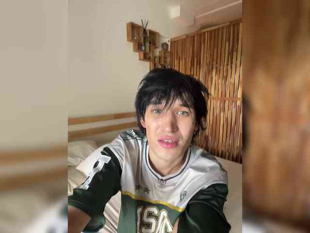 Cody-Mayera Live Webcam on BongaCams