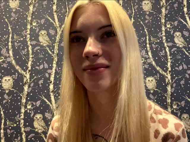 katrinpat's live room