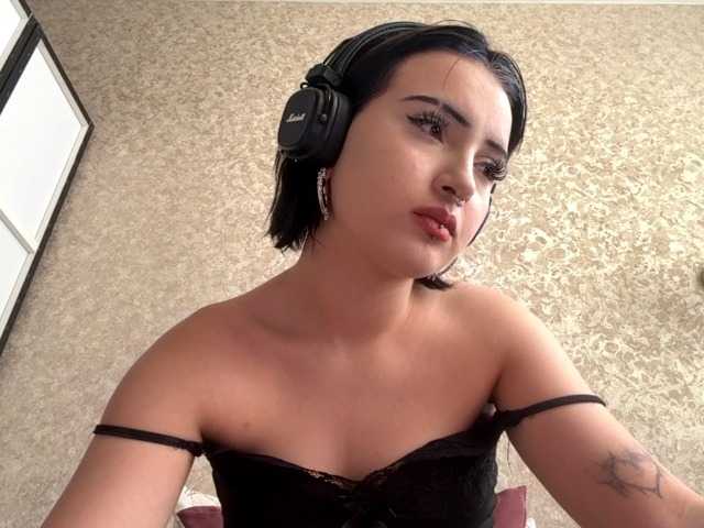 StephanyPlimpton live cam on BongaCams