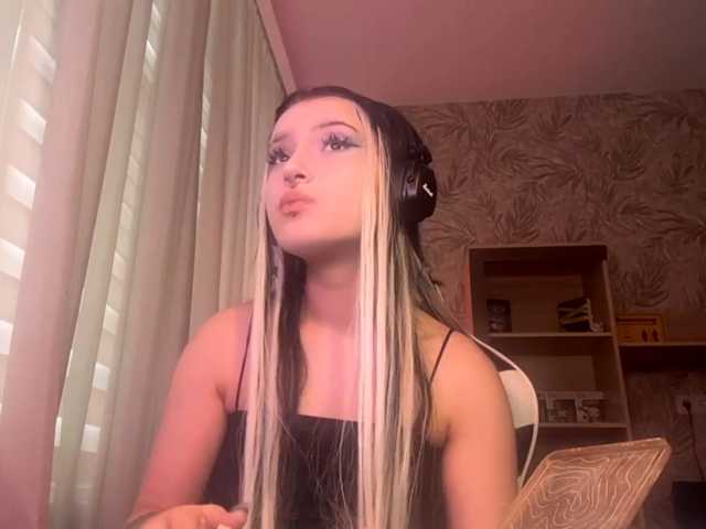 StephanyPlimpton, live now on BongaCams