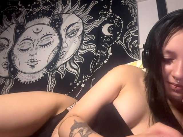 StephanyPlimpton live cam on BongaCams