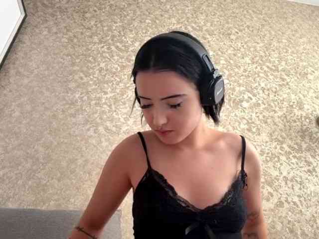 StephanyPlimpton webcam