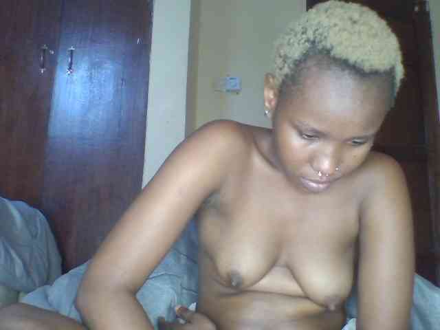 Sexycharmychoco webcam