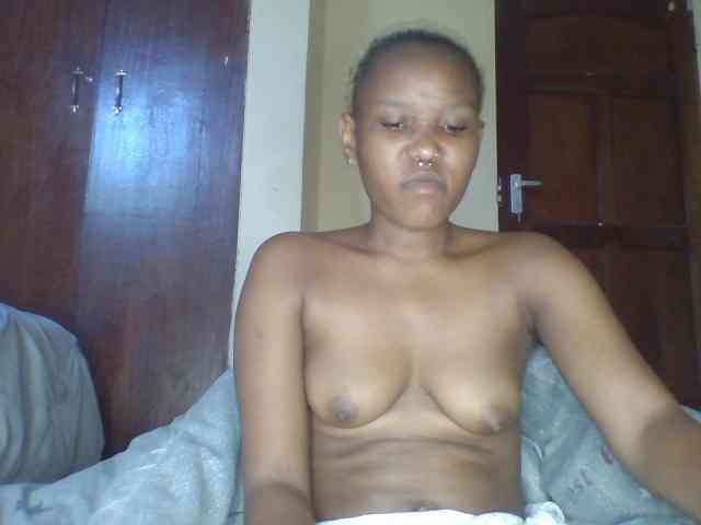 Sexycharmychoco webcam
