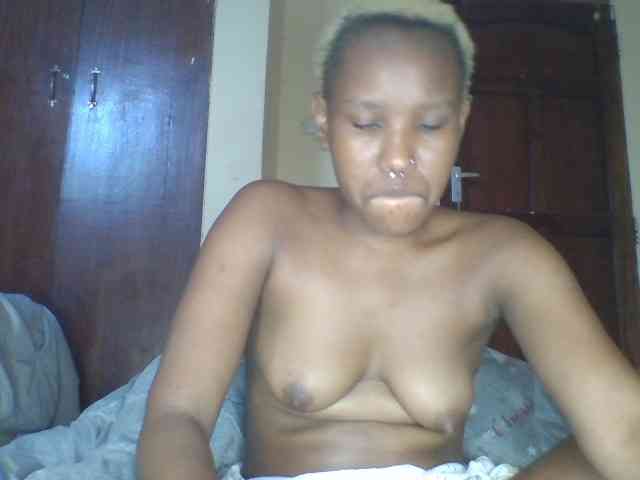 Sexycharmychoco Live Webcam on BongaCams
