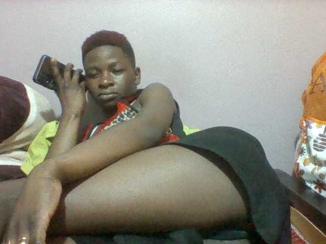 Sexydoll13 live webcam show