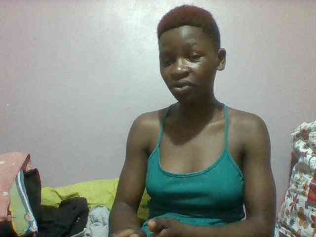 Sexydoll13 Live Webcam on BongaCams