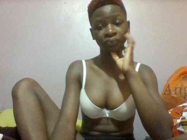 sexydoll13's live room