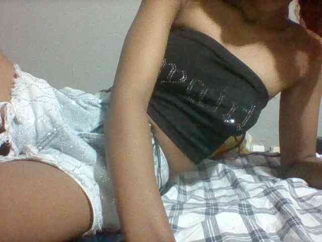 Sexydoll13 webcam