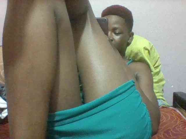 Sexydoll13 webcam