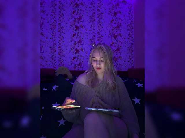Lilua live cam on BongaCams