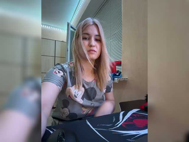 Lilua live cam on BongaCams
