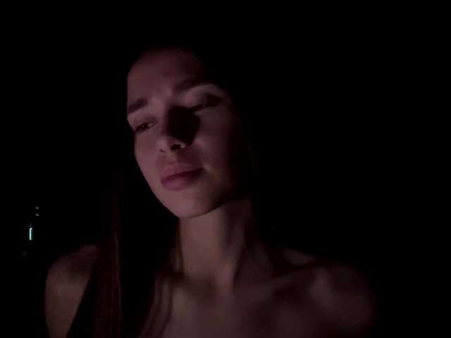 DaliaTronstad live cam on BongaCams