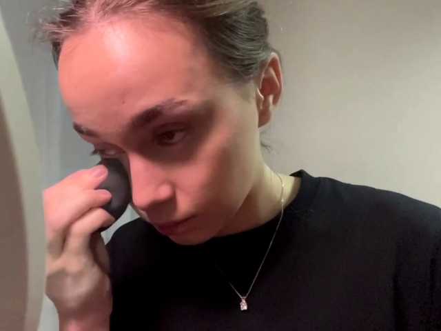 DaliaTronstad live cam on BongaCams