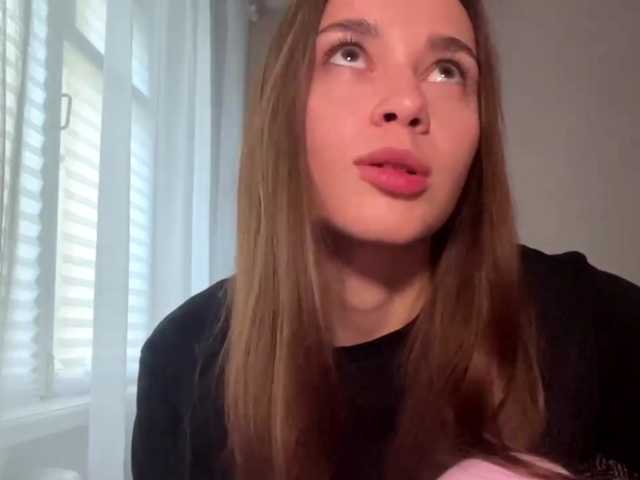 DaliaTronstad live cam on BongaCams