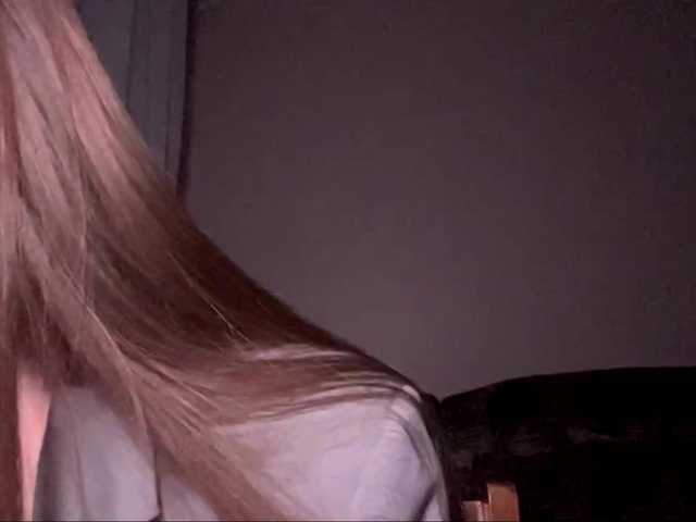 DaliaTronstad live cam on BongaCams
