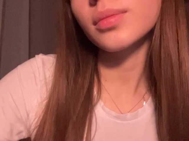 DaliaTronstad live cam on BongaCams
