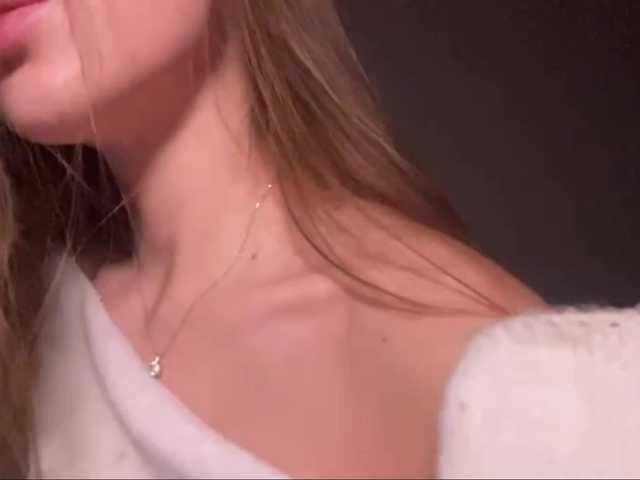 DaliaTronstad live cam on BongaCams