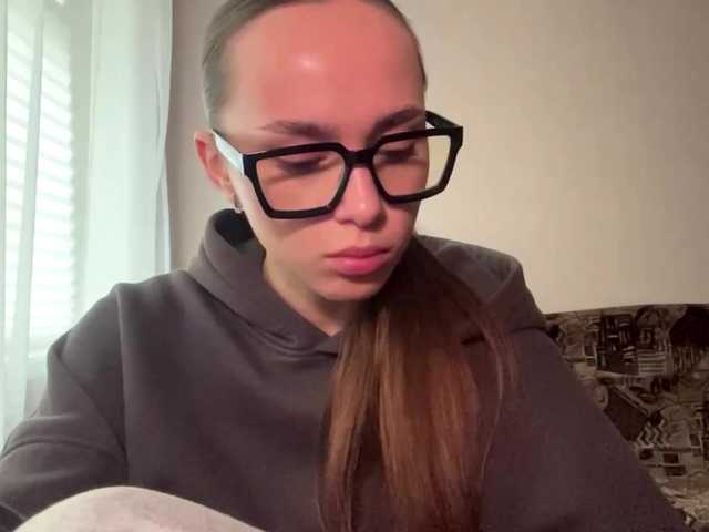DaliaTronstad live cam on BongaCams