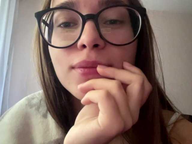 DaliaTronstad live cam on BongaCams