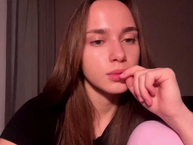 DaliaTronstad live cam on BongaCams