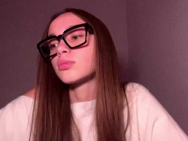 DaliaTronstad live cam on BongaCams