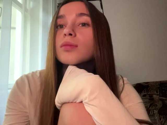 le modèle DaliaTronstad est en webcam porno dans un show sur le site bongacams, il possède les tags suivants: White/Caucasian,Brunette,Shaved