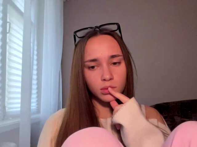 DaliaTronstad live cam on BongaCams