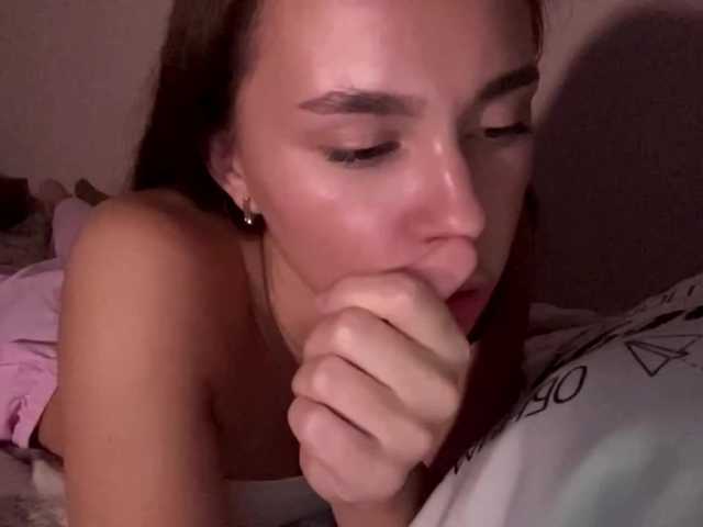 DaliaTronstad live cam on BongaCams