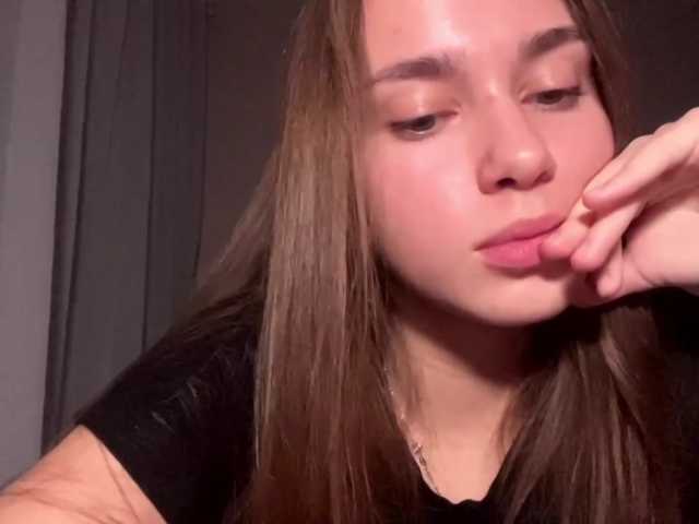DaliaTronstad live cam on BongaCams