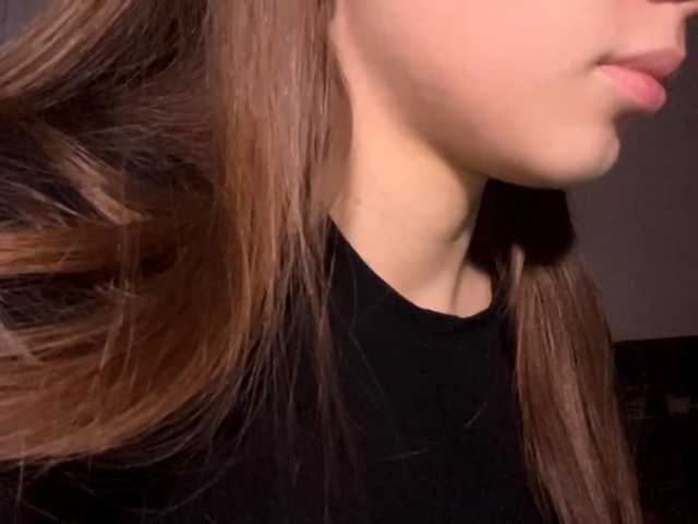 DaliaTronstad live cam on BongaCams