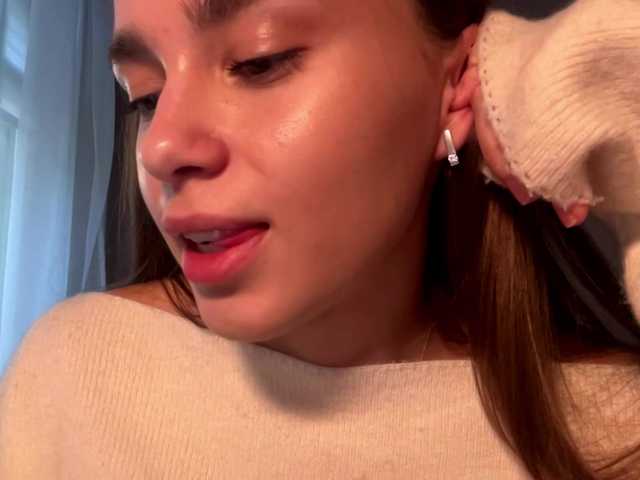 DaliaTronstad live cam on BongaCams