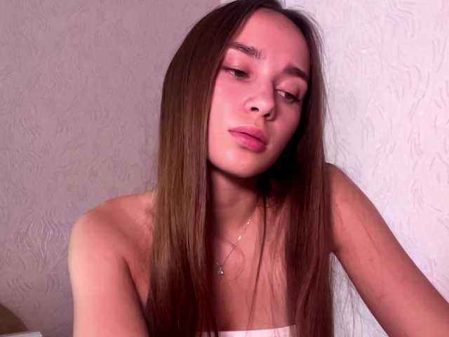 DaliaTronstad live cam on BongaCams