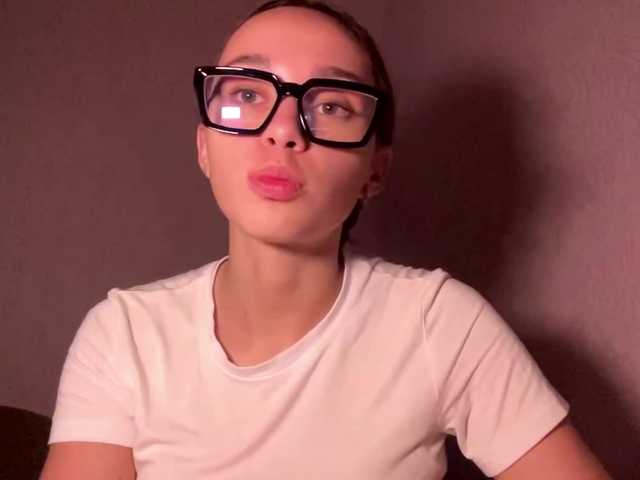 DaliaTronstad live cam on BongaCams