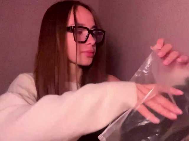 DaliaTronstad live cam on BongaCams