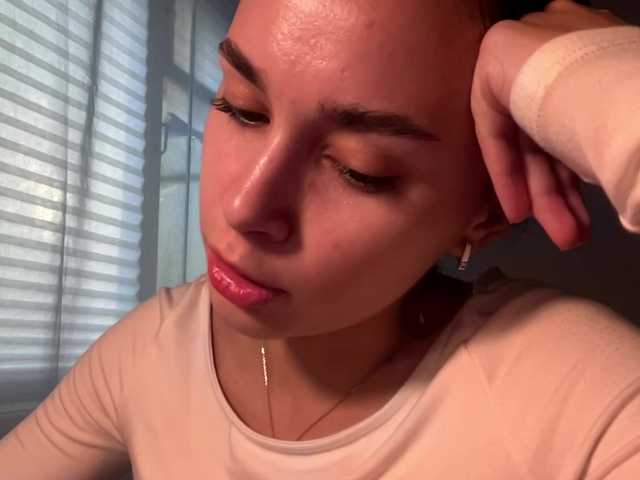 DaliaTronstad live cam on BongaCams